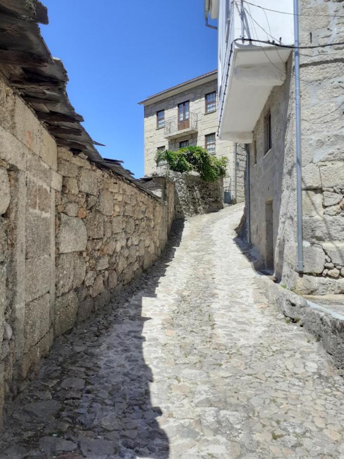 Casa Encantada - Alvoco Da Serra Villa Esterno foto